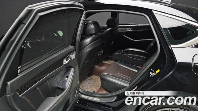 Genesis G80 Sport, 2017 12