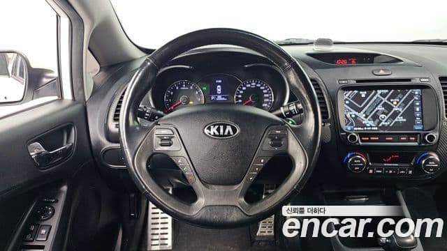 Kia K3 Trendy, 2013 14