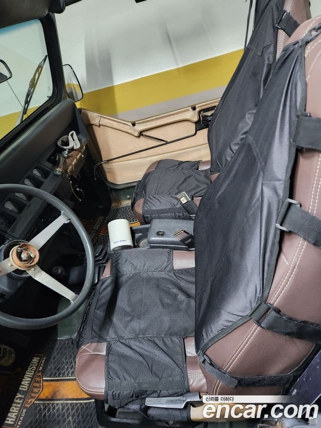 Jeep Wrangler (YJ), 1992 7