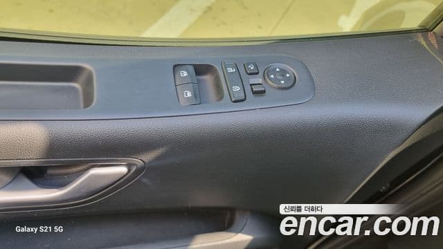 Hyundai Staria Modern, 2023 12