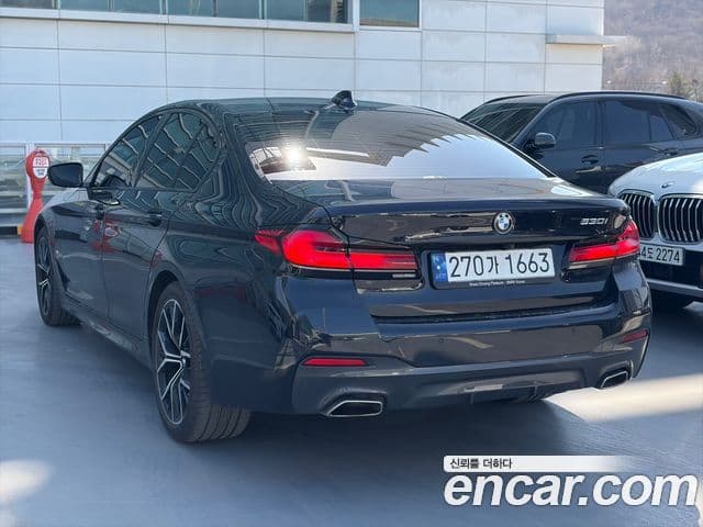 BMW 5시리즈 (G30) 530i M Sport, 2023 все фото