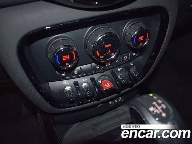 Mini Cooper D 클럽맨 2세대, 2018 11