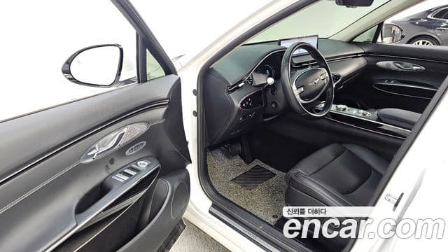 Genesis GV70, 2021 10