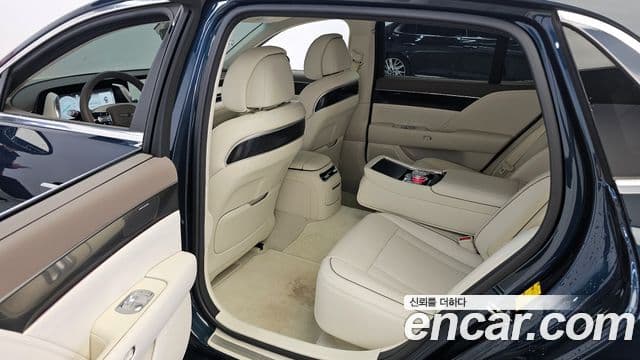 Genesis G90 (RS4) бензин 3.5 турбо AWD, 2025 11