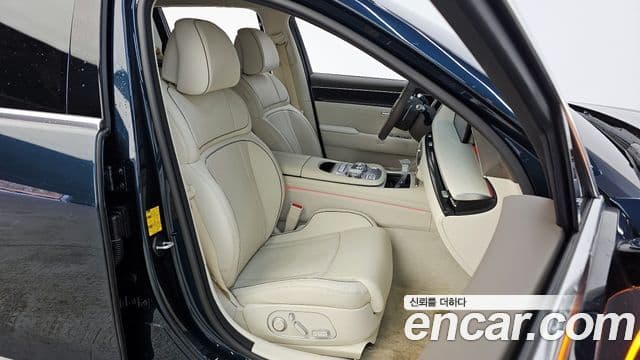 Genesis G90 (RS4) бензин 3.5 турбо AWD, 2025 12