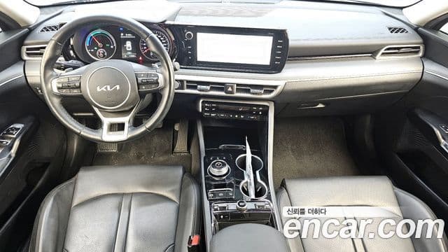 Kia K5 гибрид 3세대 Trendy, 2023 7