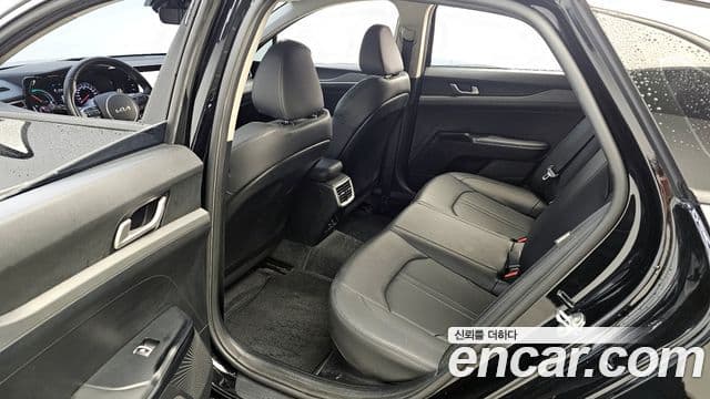 Kia K5 гибрид 3세대 Trendy, 2023 11