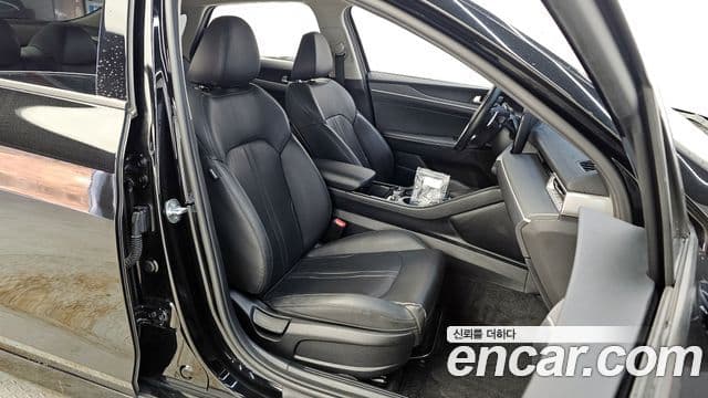 Kia K5 гибрид 3세대 Trendy, 2023 12