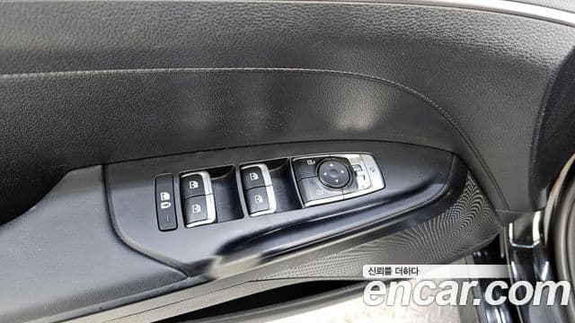 Kia K5 гибрид 3세대 Trendy, 2023 14