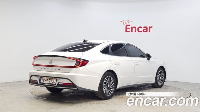 Hyundai Sonata гибрид (DN8) Premium Plus, 2022 2