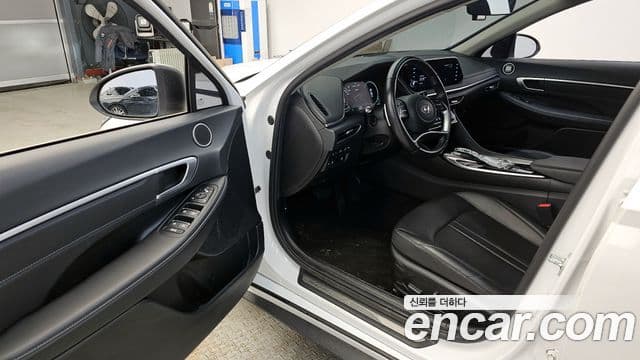 Hyundai Sonata гибрид (DN8) Premium Plus, 2022 10