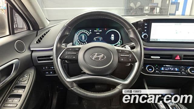 Hyundai Sonata гибрид (DN8) Premium Plus, 2022 13