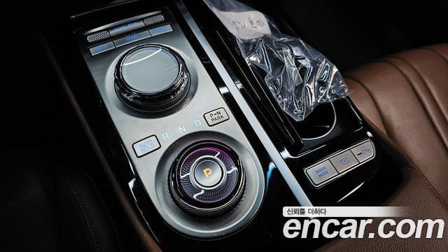 Genesis G80 (RG3) бензин 2.5 турбо AWD, 2024 9