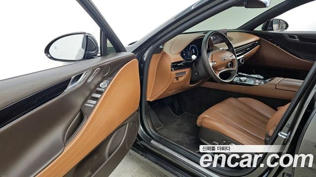 Genesis G80 (RG3) бензин 2.5 турбо AWD, 2024 10
