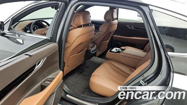 Genesis G80 (RG3) бензин 2.5 турбо AWD, 2024 11