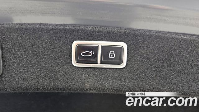 Genesis G80 (RG3) бензин 2.5 турбо AWD, 2024 19