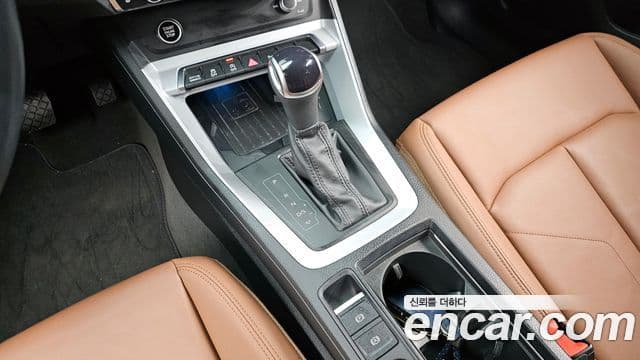 Audi Q3 (F3) 35 TDI Sportback, 2023 9