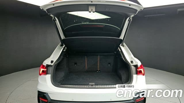 Audi Q3 (F3) 35 TDI Sportback, 2023 20