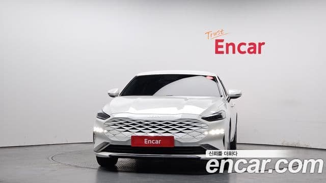 Kia K8 Standard(арендный автомобиль), 2023 3