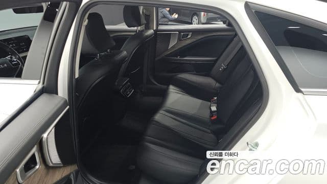 Kia K8 Standard(арендный автомобиль), 2023 12