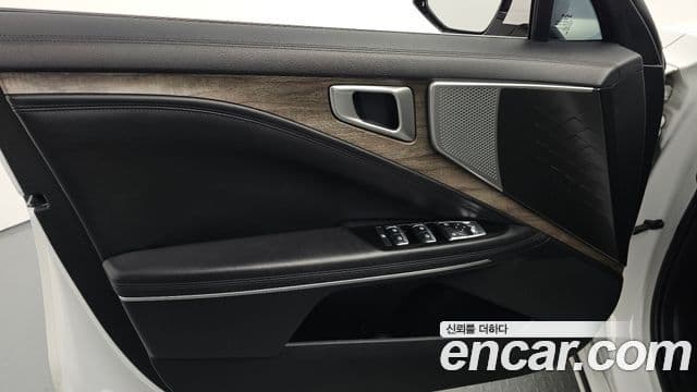 Kia K8 Standard(арендный автомобиль), 2023 16