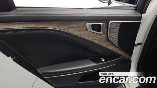 Kia K8 Standard(арендный автомобиль), 2023 17