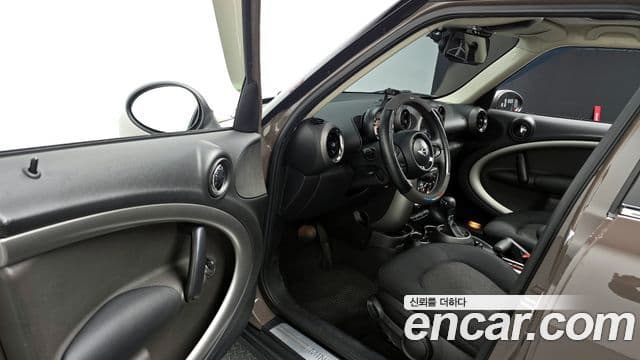 Mini Cooper D Countryman 1세대, 2012 11