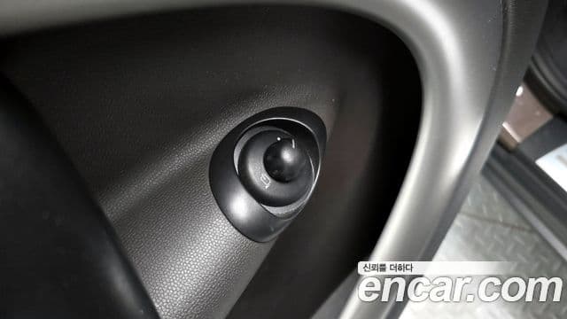 Mini Cooper D Countryman 1세대, 2012 17