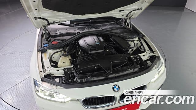 BMW 3시리즈 (F30), 2018 6