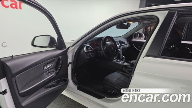 BMW 3시리즈 (F30), 2018 10