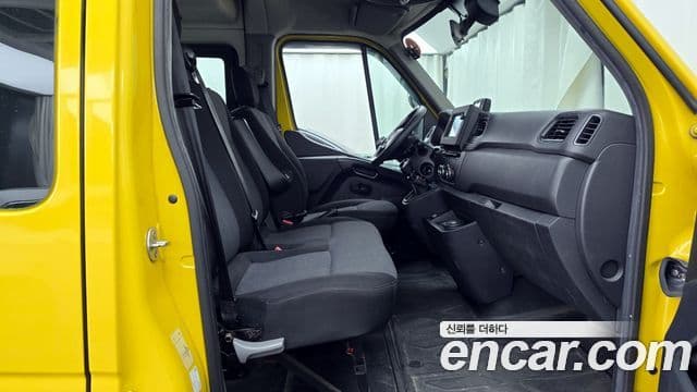 Renault Korea(Samsung) Master 15인승, 2020 11