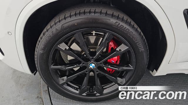 BMW X4 (G02) xDrive20i M Sport Pro Special Edition, 2025 все фото