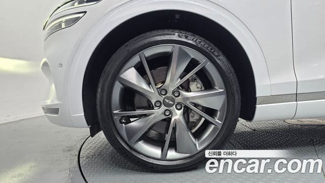 Genesis GV70, 2023 все фото