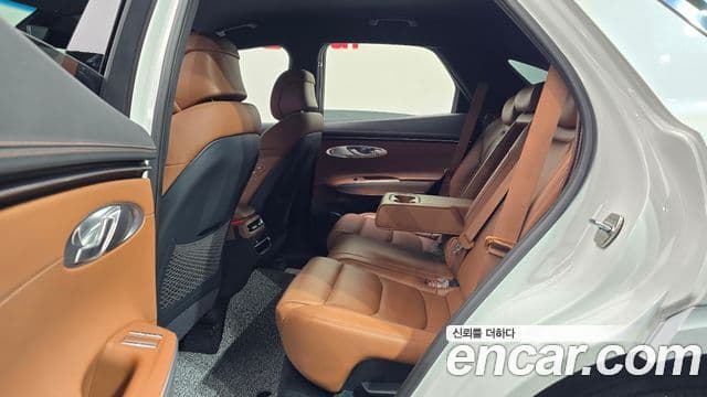 Genesis GV70, 2023 12