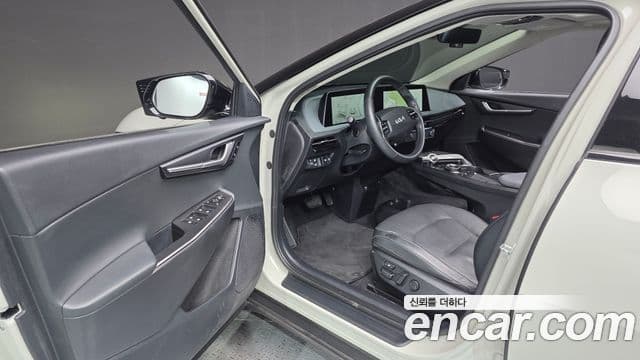 Kia EV6 Air, 2022 10