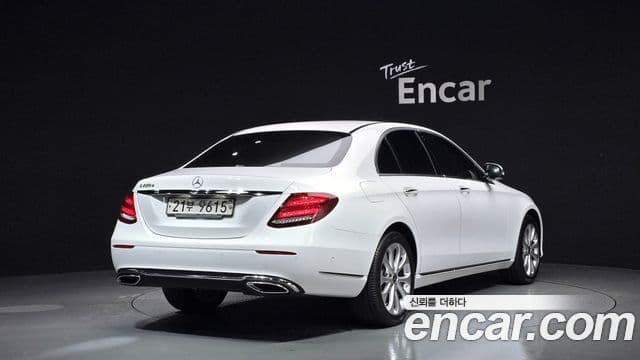 Mercedes-Benz E-класс W213 Exclusive, 2019 2