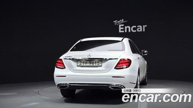 Mercedes-Benz E-класс W213 Exclusive, 2019 4