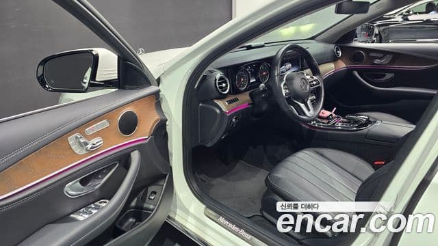 Mercedes-Benz E-класс W213 Exclusive, 2019 11