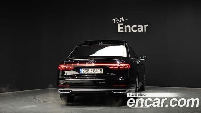 Audi A8 (D5) 60 TFSI Quattro LWB, 2021 4