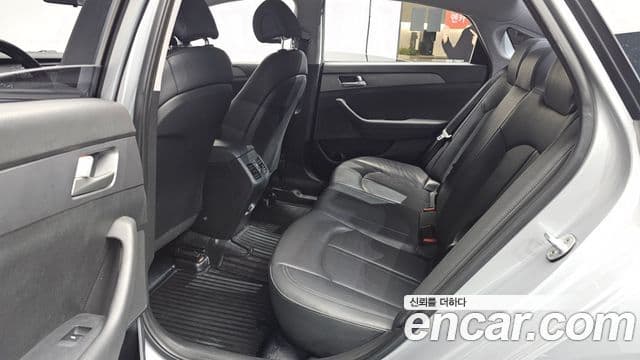 Hyundai LF Sonata Style, 2017 12