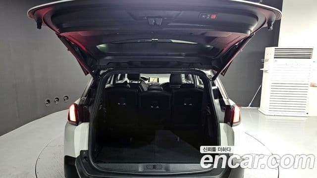 Peugeot 5008 2세대 1.6 BlueHDi GT Line, 2018 19
