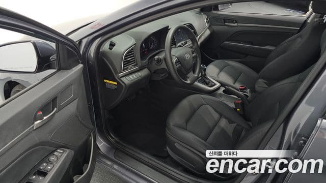 Hyundai Avante AD 1.6 GDI Value Plus, 2018 8