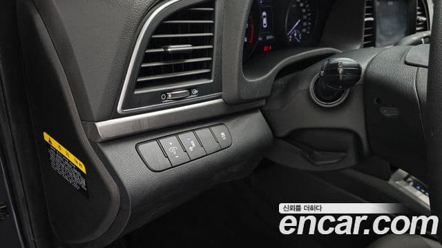 Hyundai Avante AD 1.6 GDI Value Plus, 2018 11