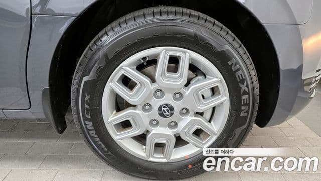 Hyundai Staria Modern, 2025 все фото