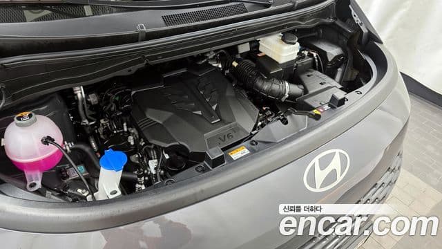Hyundai Staria Modern, 2025 6