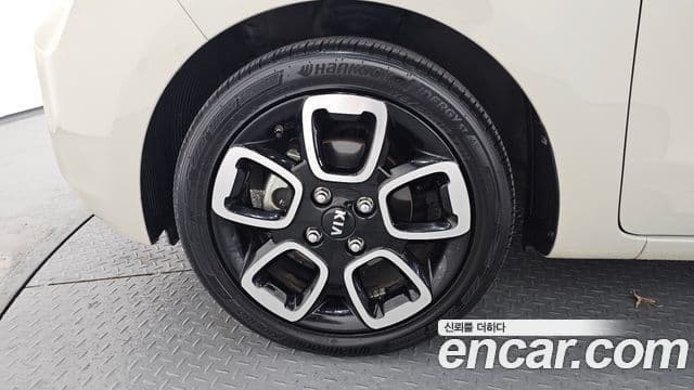 Kia The / новый New Ray Prestige, 2018 все фото