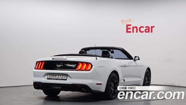 Ford Mustang кабриолет, 2019 2