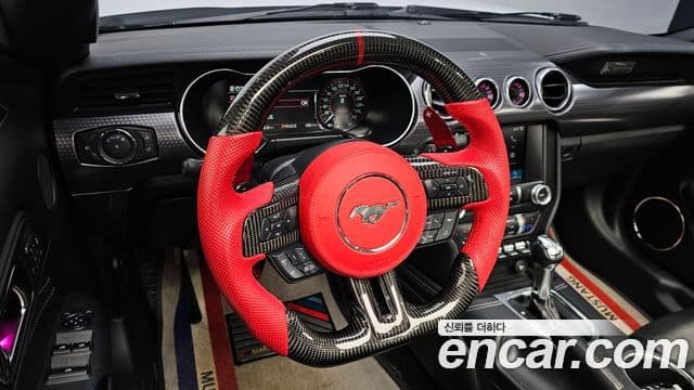 Ford Mustang кабриолет, 2019 13