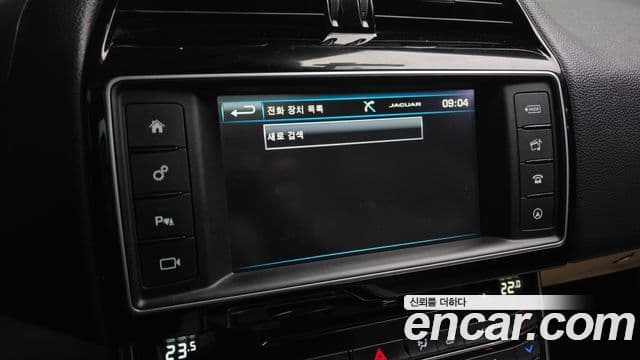 Jaguar XE Prestige, 2016 16