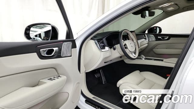Volvo XC60 2세대 B5 Ultra Dark Air подвеска, 2026 10